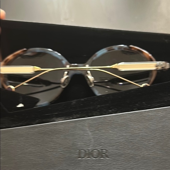 Dior Women\'s Purple Sunglasses main image 6